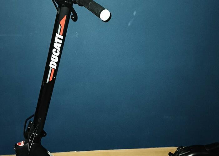 Grajewo ogłoszenia: Witam serdecznie mam na sprzedaż Hulajnogę elektryczną. Więcej...